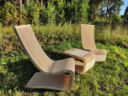 Житель Кунгура на средства соцконтракта начал производство дизайнерской мебели из фанеры