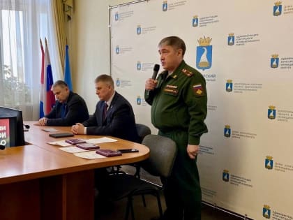 В администрации Кунгурского округа состоялось вручение награды «Орден Мужества» и медали «За отвагу»