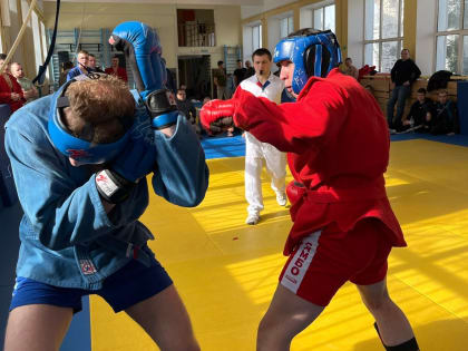 Определены победители краевого Чемпионата по боевому самбо среди сотрудников силовых ведомств