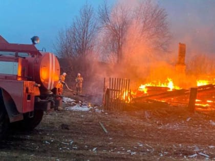 Огонь унёс четыре жизни