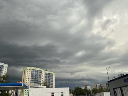 На Пермь с востока надвигается самая мощная за лето гроза с ливнем и градом