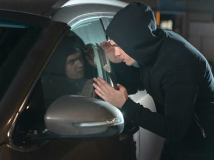 Два горожанина получили условный срок за попытку угона и кражу