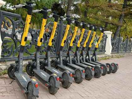 Пермячке, сбитой электросамокатом, влюбленная парочка заплатит 400 тысяч рублей