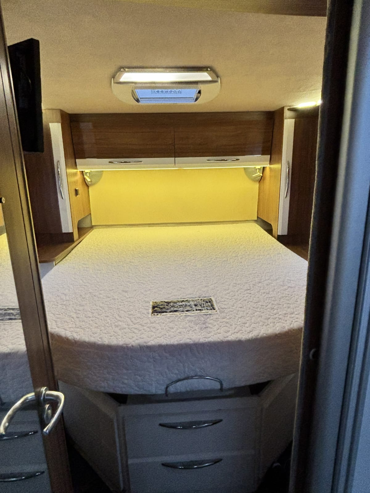 Novolatex™ Mattress fitted in Pilote G740 2018, Isle Of Tiree