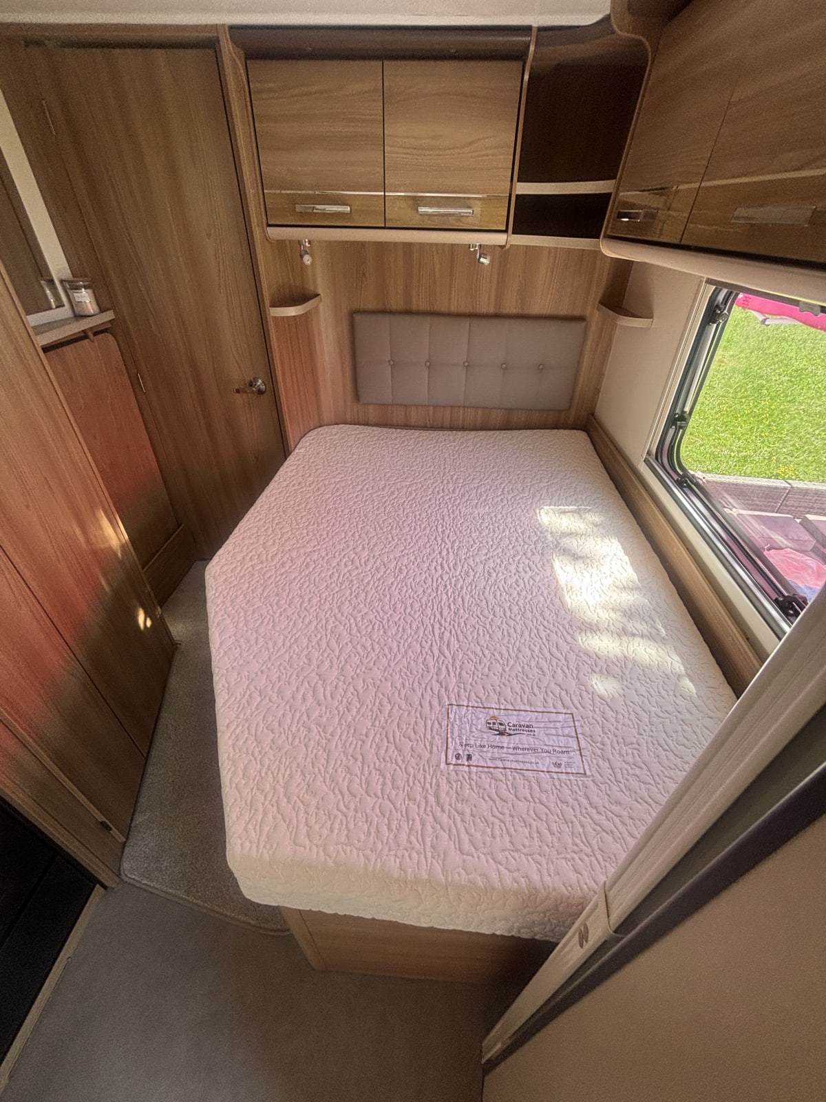 Novolatex™ Mattress fitted in Bailey Valencia 2017, Ash