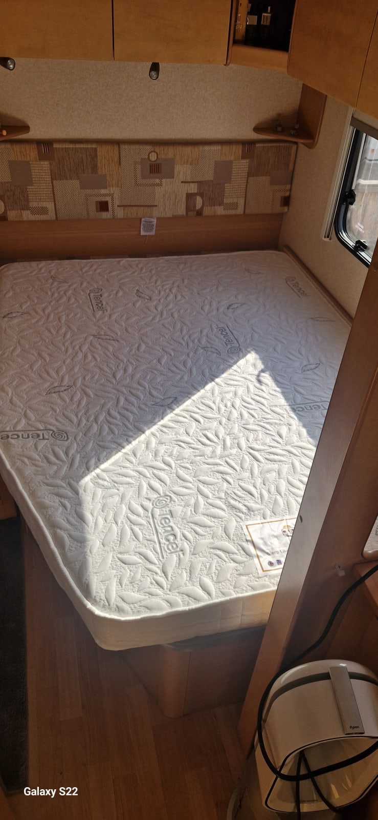 Comfisan™ Mattress fitted in Bailey Ranger 520-4 Series 6 2009, Smethwick