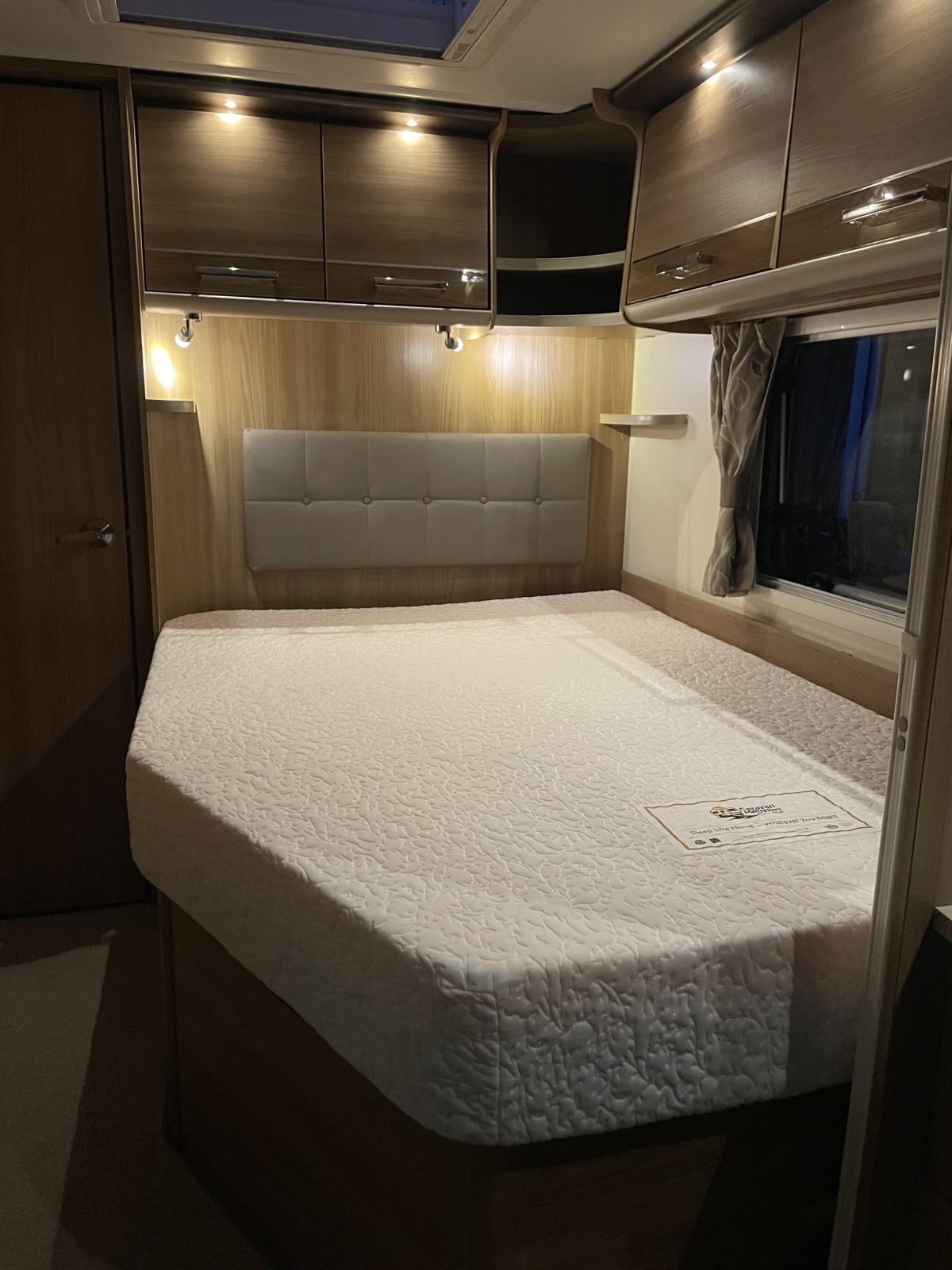 Novolatex™ Mattress fitted in Bailey Unicorn Barcelona 2016, LINCOLN