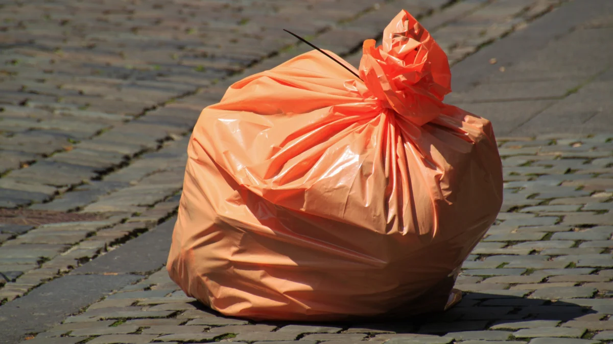 Moradores de Milagro denuncian acumulación de basura y problemas en el suministro de agua potable