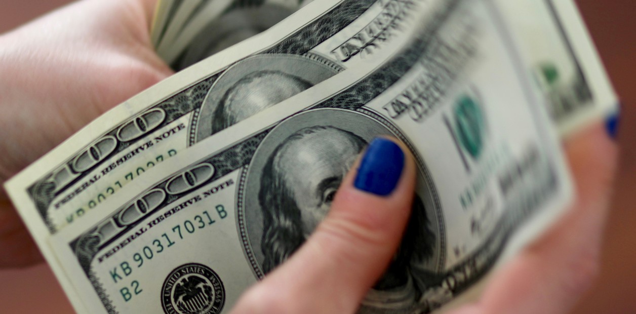 Cotización del dólar blue y su brecha con el dólar oficial este 30 de mayo