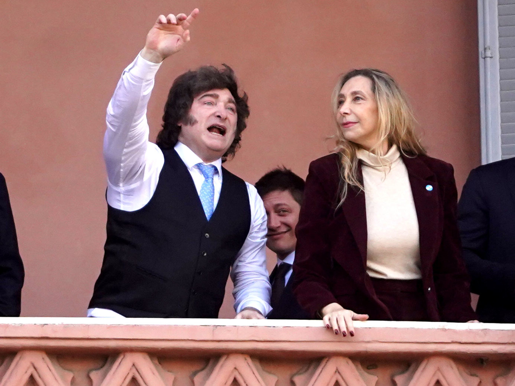 Escala la interna en La Libertad Avanza por las afiliaciones y el control político en Buenos Aires