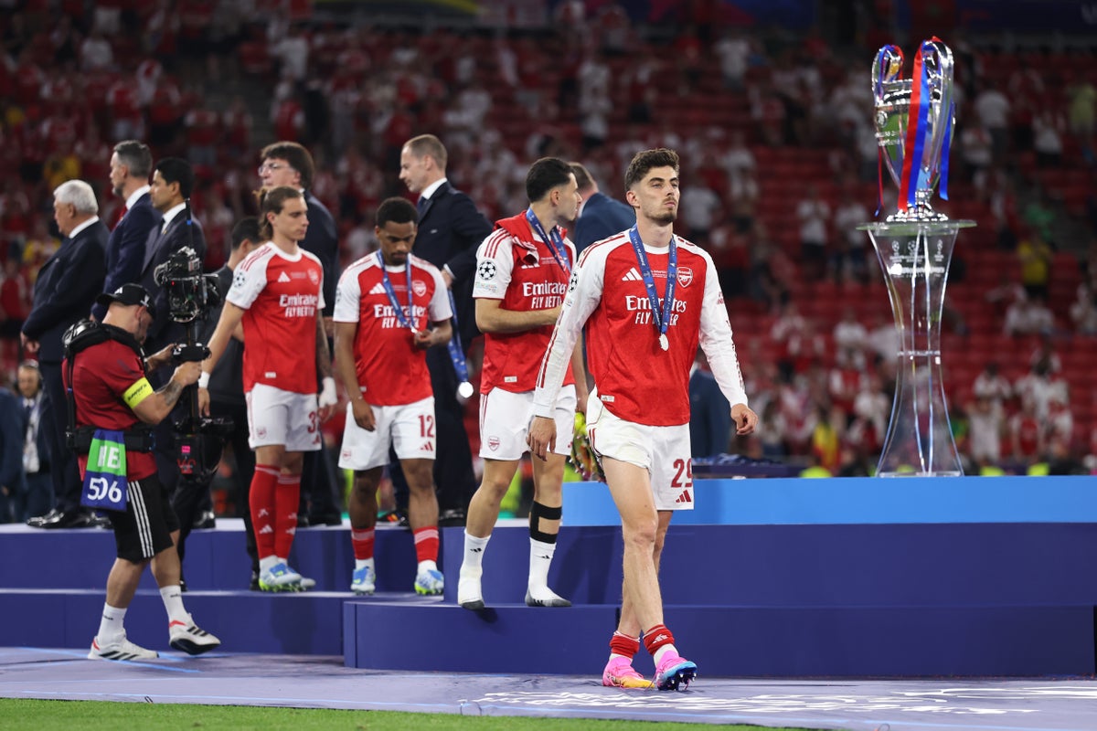 Arsenal urged to strengthen attack after Champions League final defeat to PSG