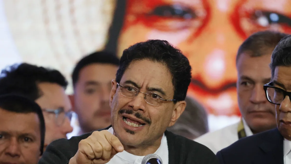 Iván Cepeda cuestiona resultados y acusa intervención extranjera en elecciones de Colombia