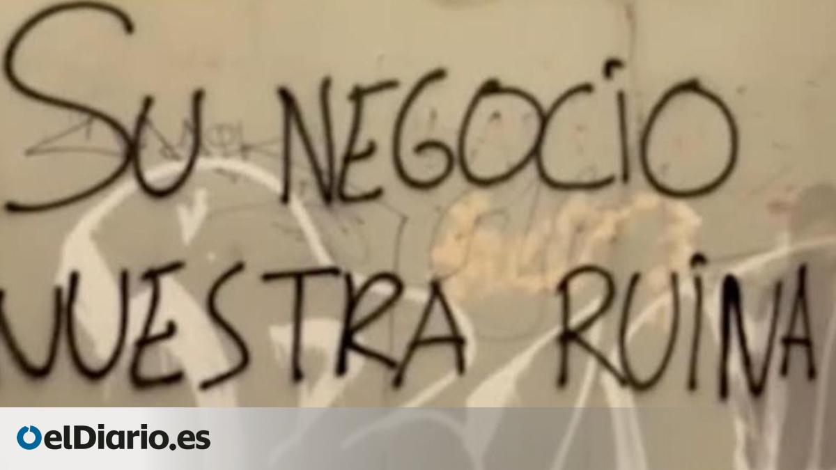 Protestas contra la turistificación en Asturias incluyen actos vandálicos en edificios de pisos turísticos