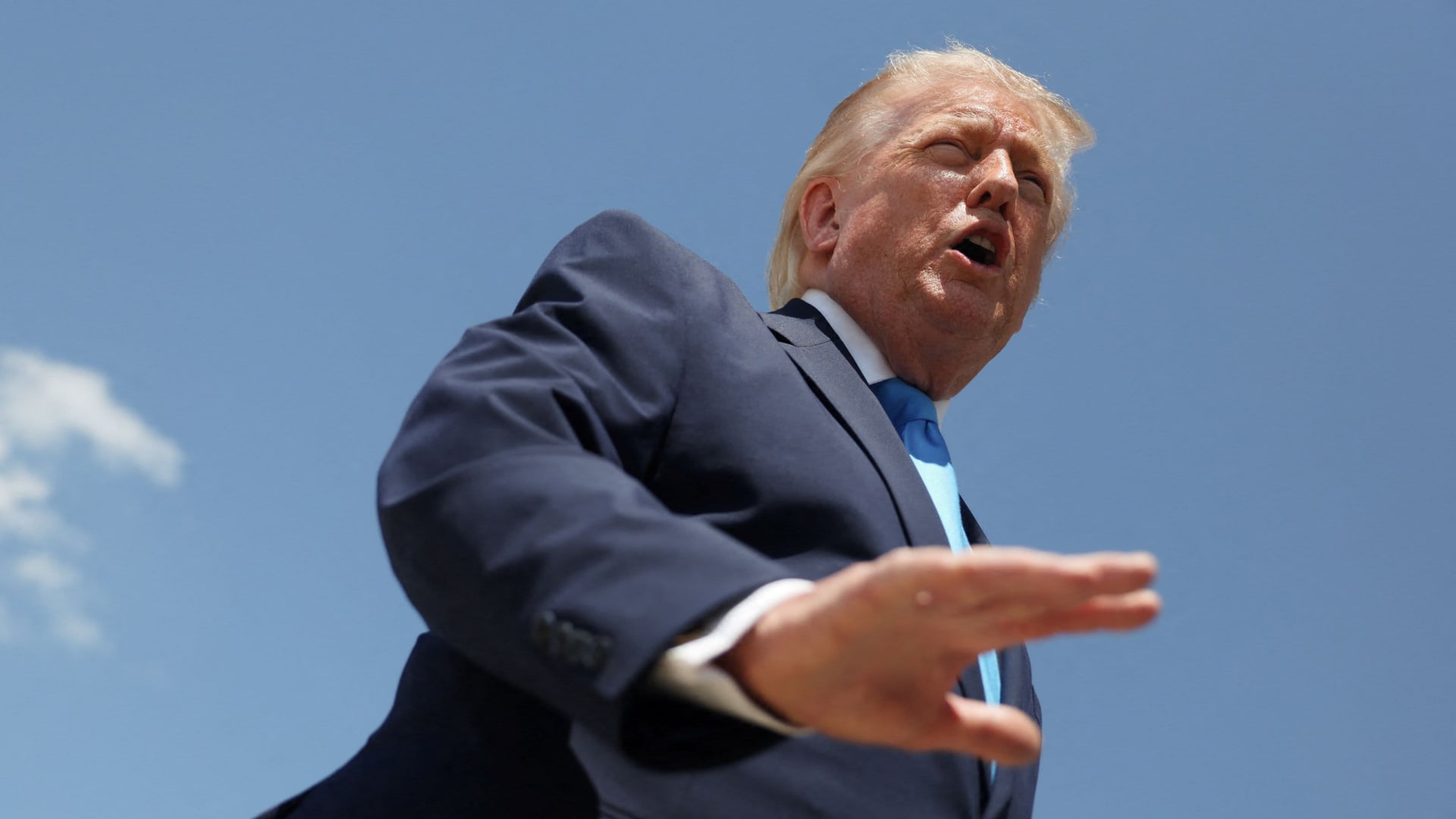 Trump resta importancia al posible fin de las negociaciones con Irán y defiende mantener la presión sobre Teherán