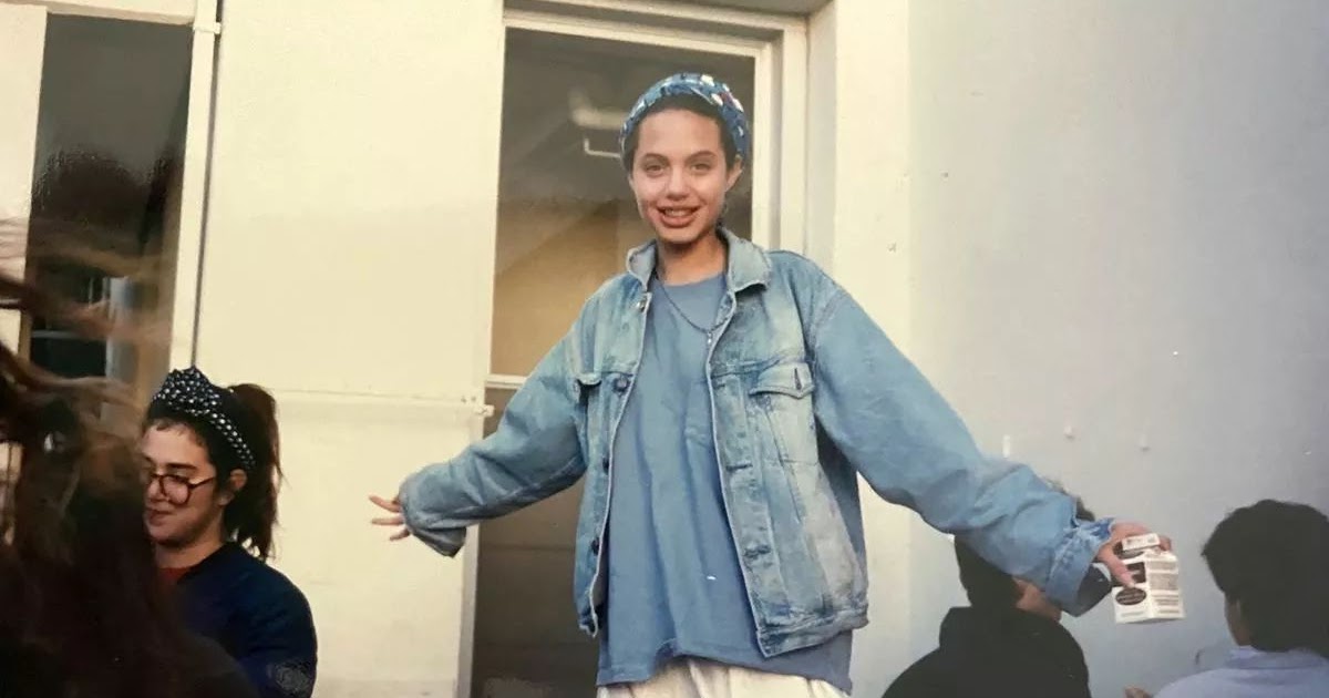 Rare Photos Highlight Angelina Jolie’s Teenage Years and Early Path to Stardom