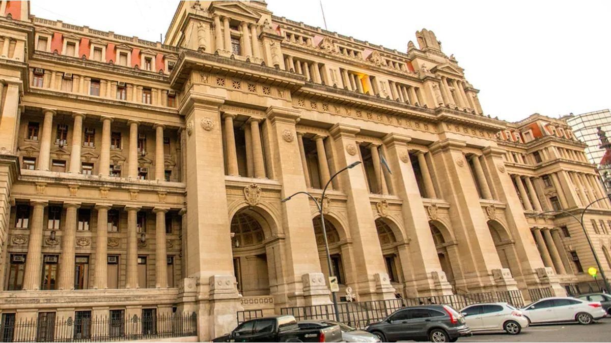 La Corte Suprema ratifica a los jueces en la causa por el financiamiento universitario y rechaza el pedido del Gobierno