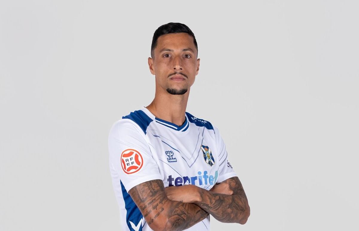 Jugador del CD Tenerife y acompañantes agreden a un juez en La Laguna