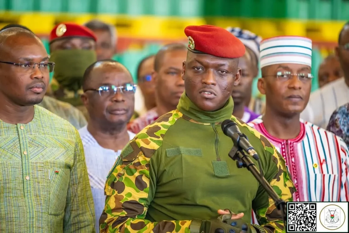Burkina Faso rompe relaciones diplomáticas con Francia en medio de acusaciones de injerencia y neocolonialismo