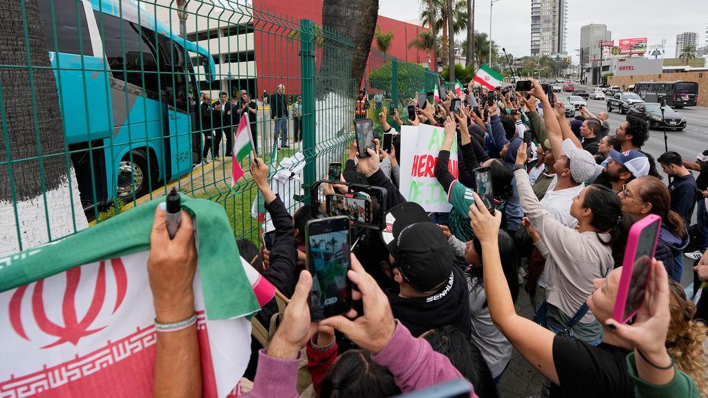 La selección de Irán se despide de Tijuana tras su eliminación del Mundial 2026 con apoyo de la afición mexicana