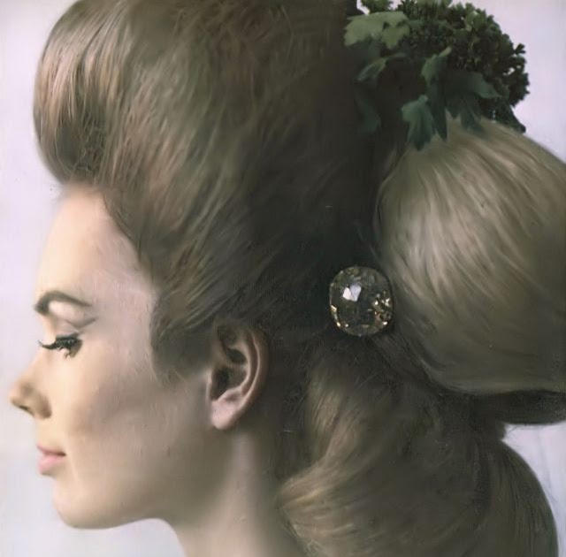 Fashion Portraits Showcasing Iconic 1960s Hairstyles and Style Evolution