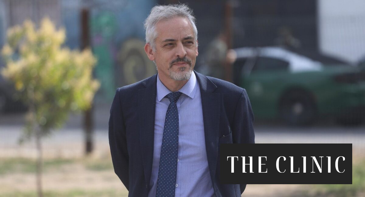 Académicos y exautoridades respaldan a Luis Thayer tras su desvinculación de la Universidad Católica Silva Henríquez en medio de polémica migratoria