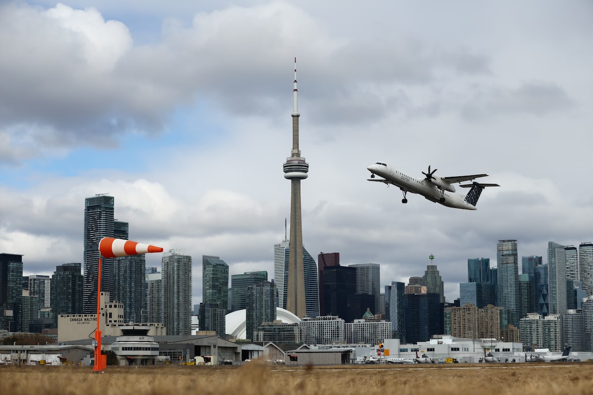 Ontario's Plan to Expand Billy Bishop Airport and Its Economic Implications