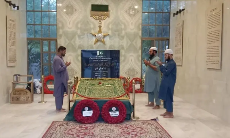 Pakistan military honors Karnal Sher Khan on 27th martyrdom anniversary
