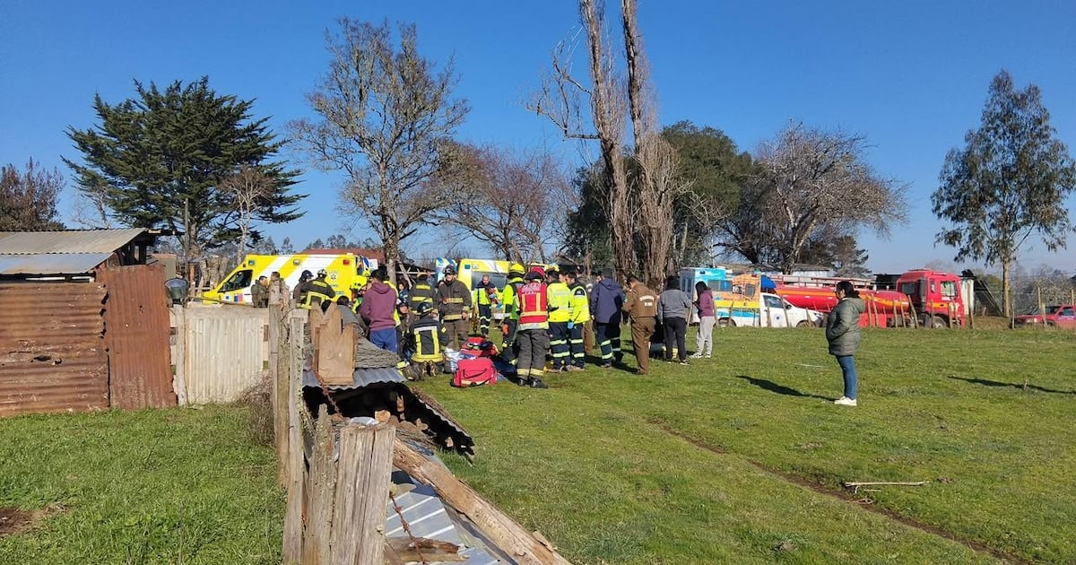 Una voluntaria de Bomberos fallece y cinco personas resultan lesionadas tras el volcamiento de un carro de emergencia en Teodoro Schmidt