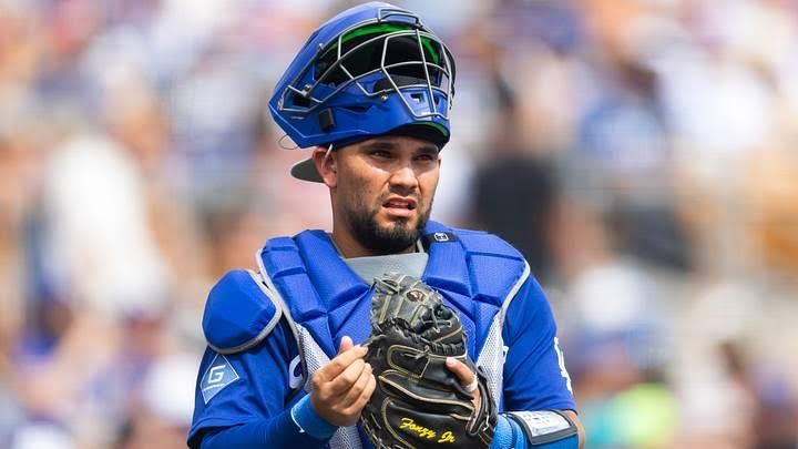 Eliezer Alfonzo Jr. debutó en la MLB tras perder a su hermana y madrastra en terremotos