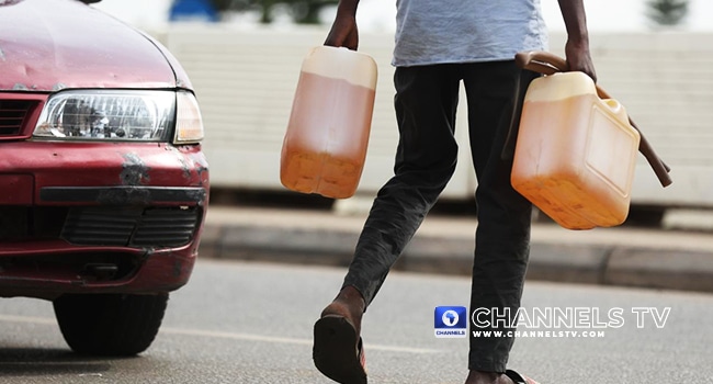 FG and Marketers Discuss Petrol Pricing Reform Amid Refinery Collaboration