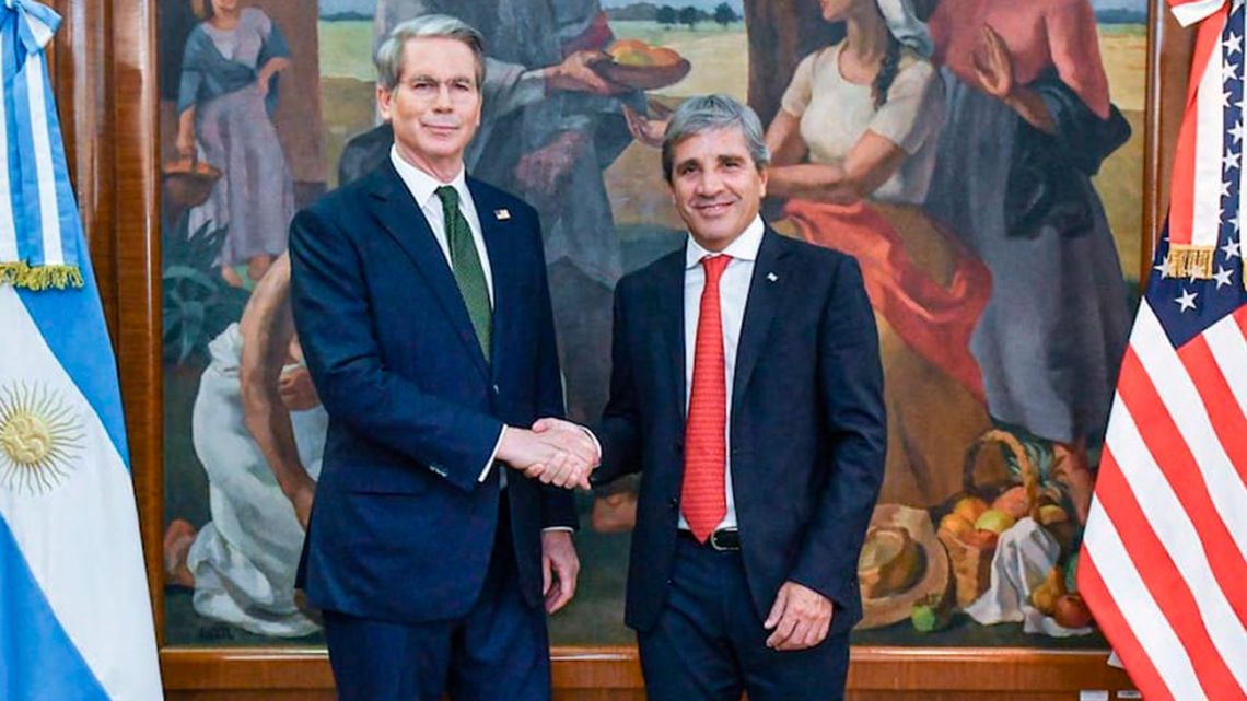 El plan económico para enfrentar la reelección de Milei y la gestión del swap con EE.UU.