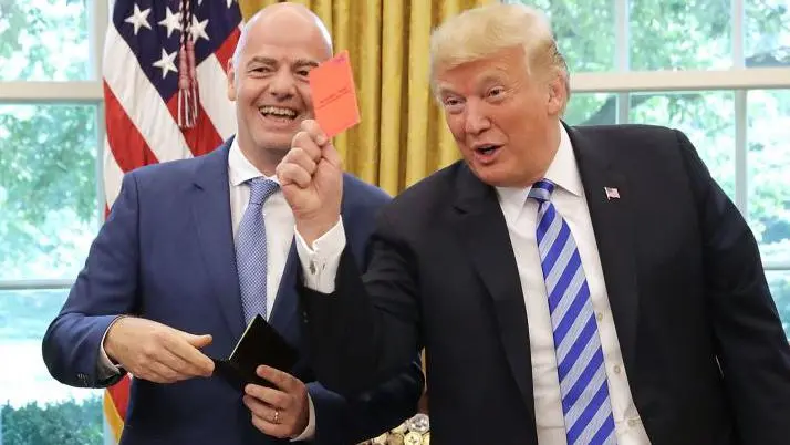 FIFA suspende sanción a jugador estadounidense tras intervención de Trump