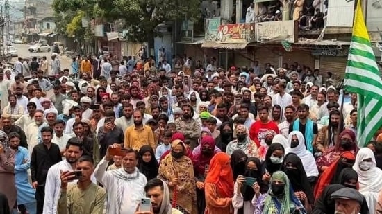 Political Crisis in Pakistan-Occupied Kashmir Escalates Amid Election Protests