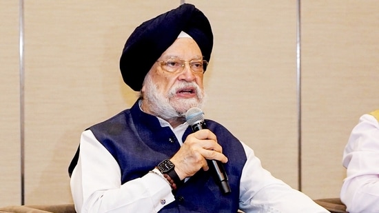 Government and industry clarify no issues with E20 fuel usage