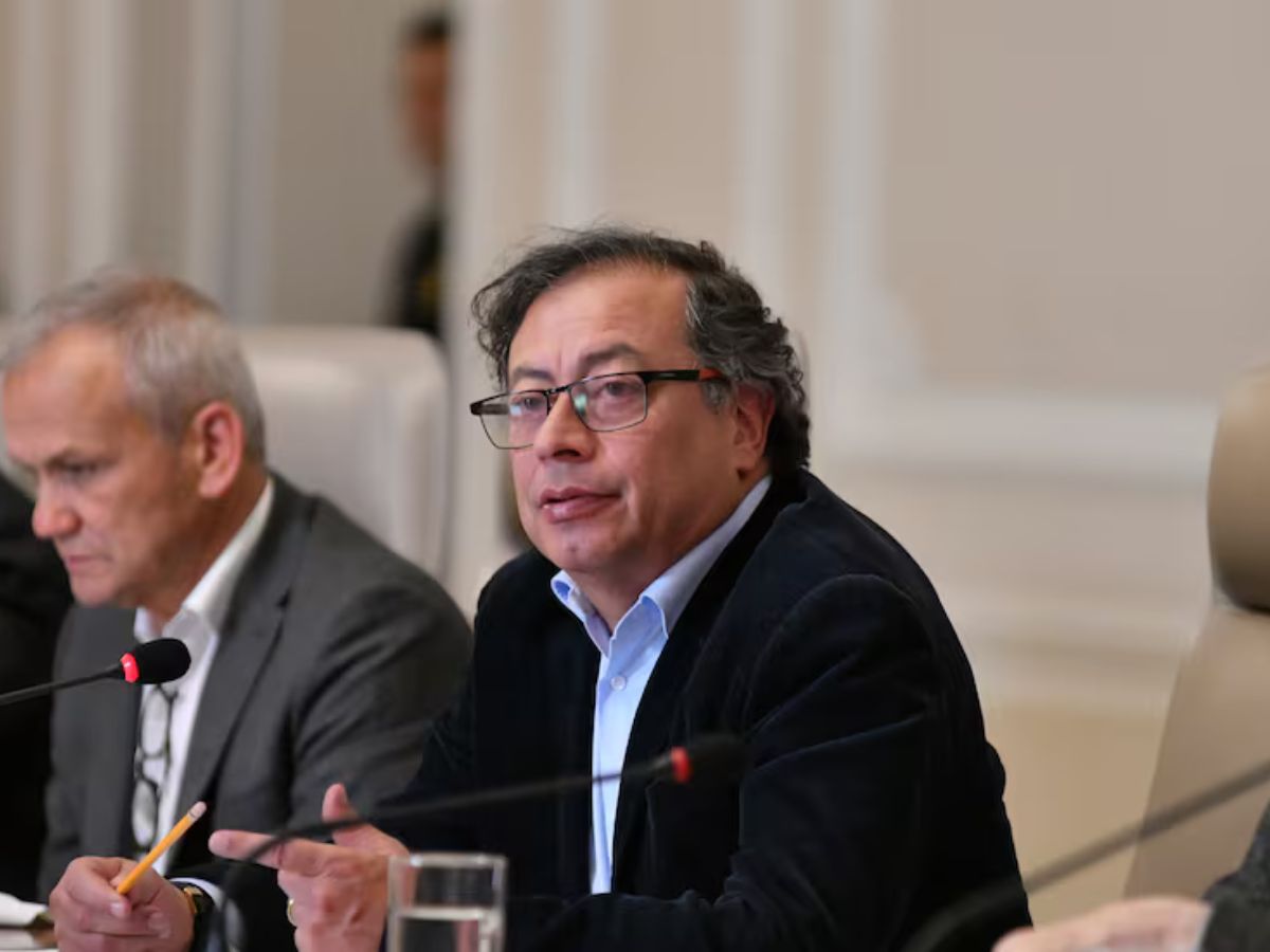 El retrato oficial de Gustavo Petro en la Casa de Nariño