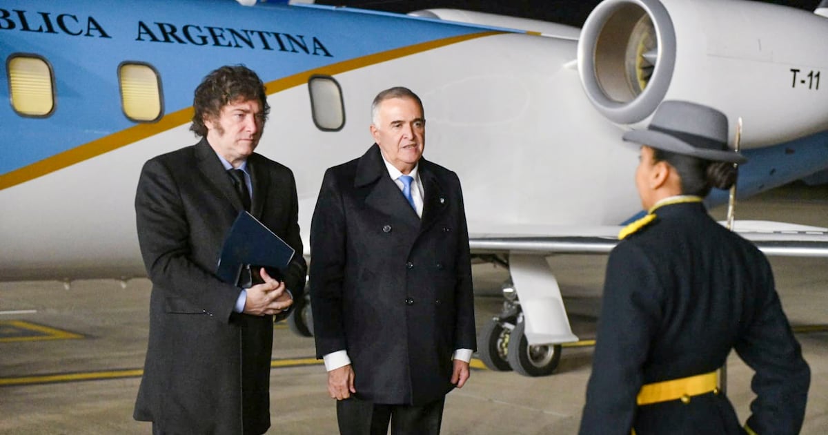 Milei lidera vigilia por la Independencia con gobernadores aliados
