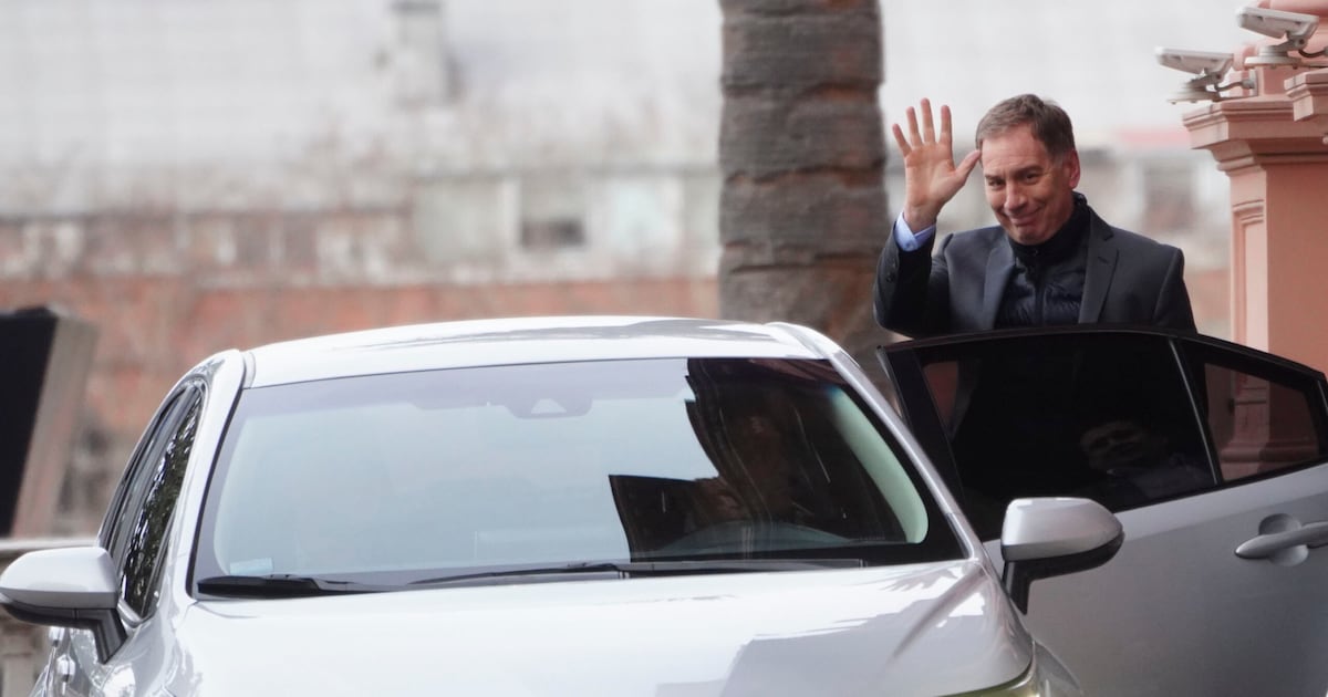 Santilli lidera esfuerzo para superar bloqueo legislativo y avanzar en reformas