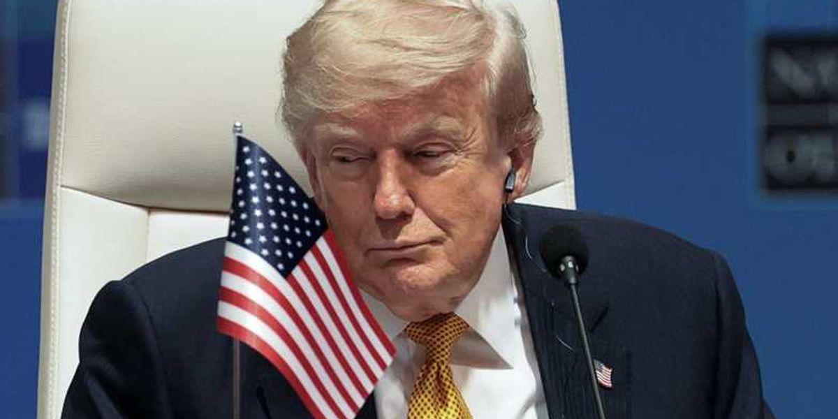 Trump Avoids Signing Bipartisan Housing Bill Amid National Crisis