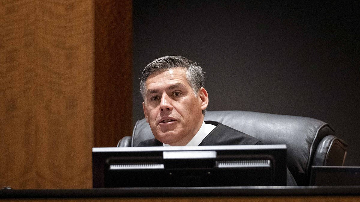 Tyler Robinson's murder trial delayed as judge postpones decision until September