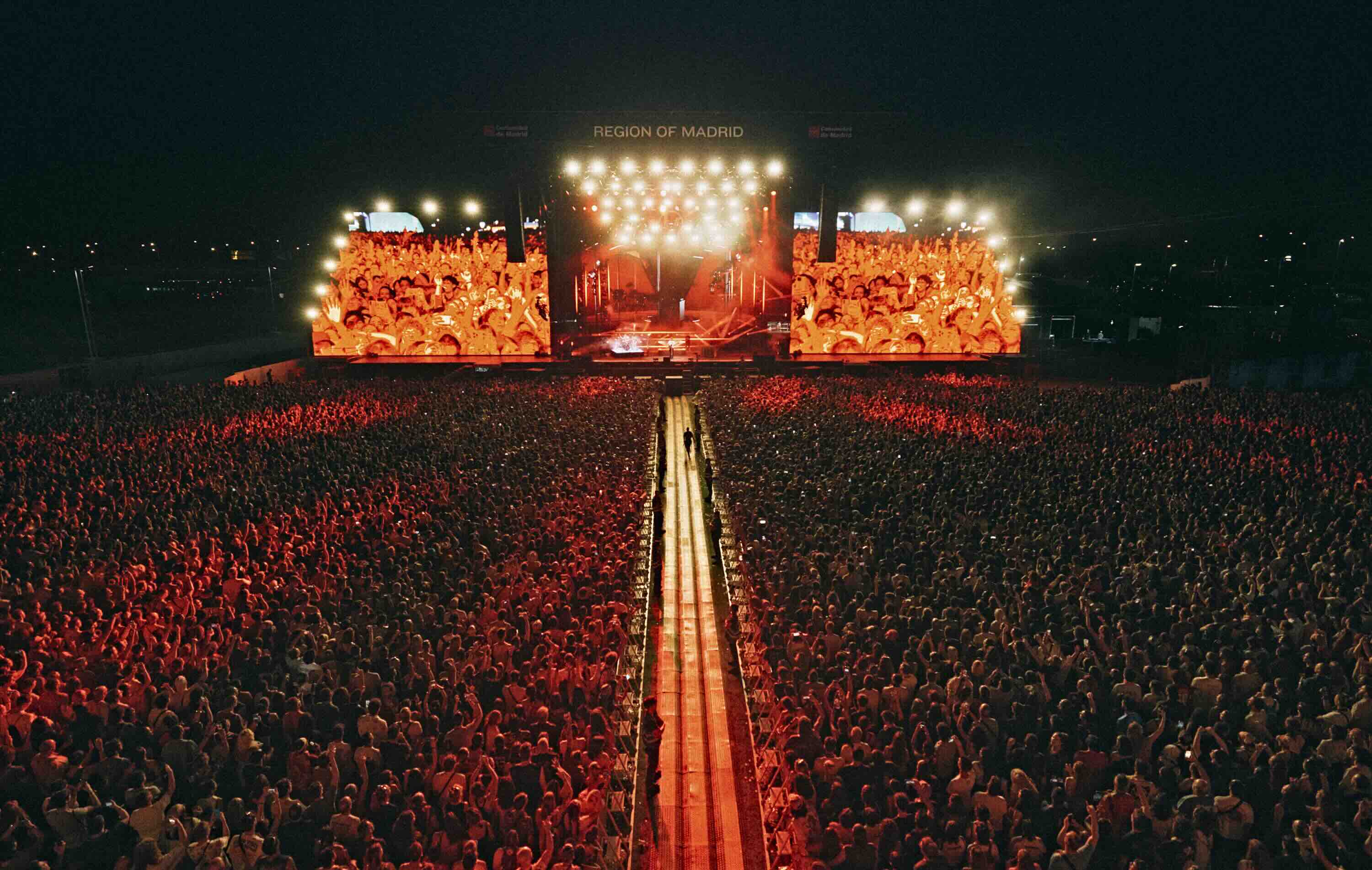 Twenty One Pilots Deliver High-Energy Performance at Mad Cool Festival