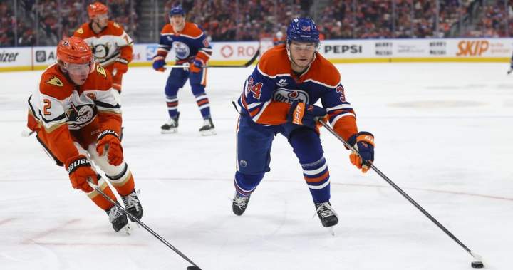Edmonton Oilers Extend Colton Dach's Contract for Two Years