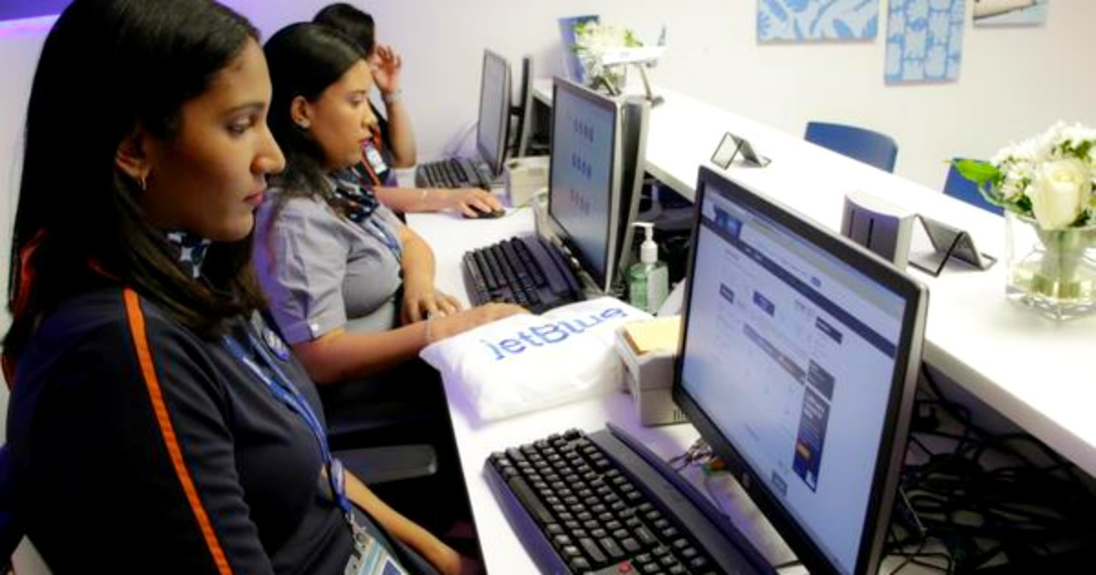 Emigrados cubanos rechazan ley de identidad y domicilio por ambigüedades legales