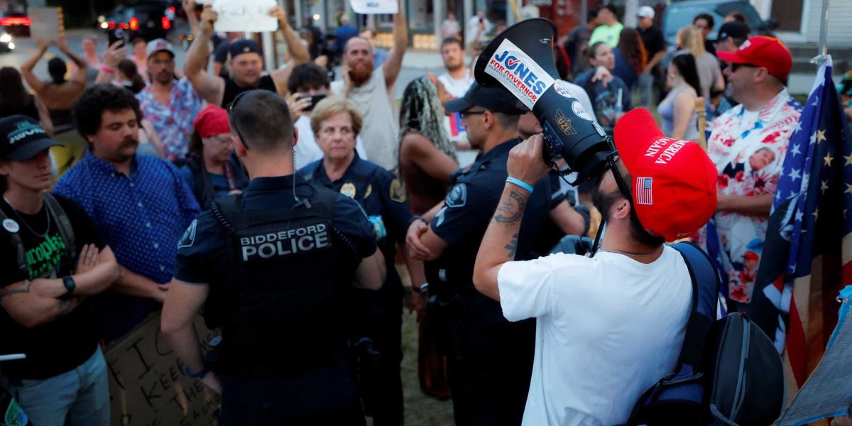 ICE Agents Kill Man During Traffic Stop Amid Public Outcry Over Justification
