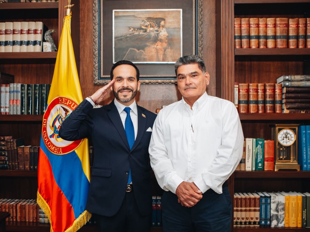 Presidente electo Abelardo se reúne con el procurador Eljach para fortalecer instituciones