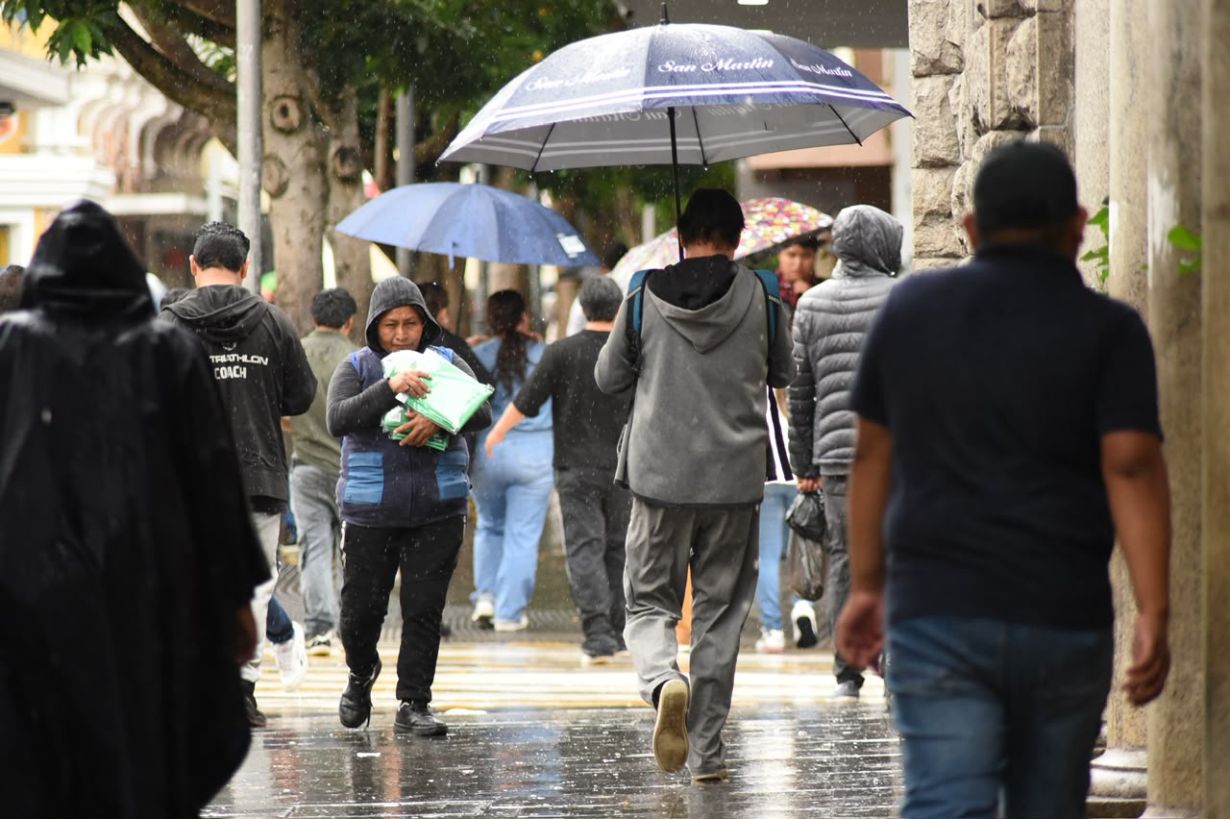 Insivumeh advierte lluvias, tormentas eléctricas y riesgo de inundaciones en varias regiones de Guatemala