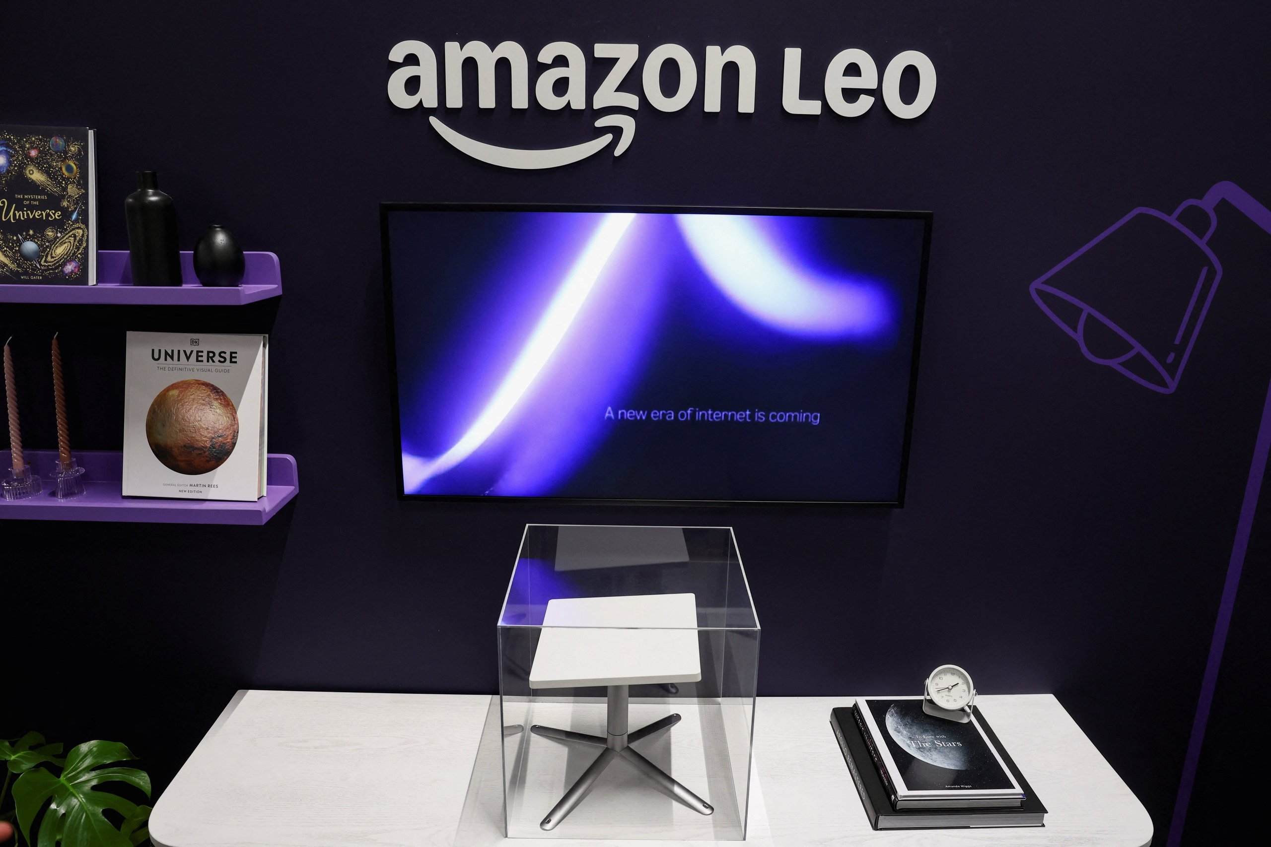 Amazon and Starlink Compete for South African Market Access