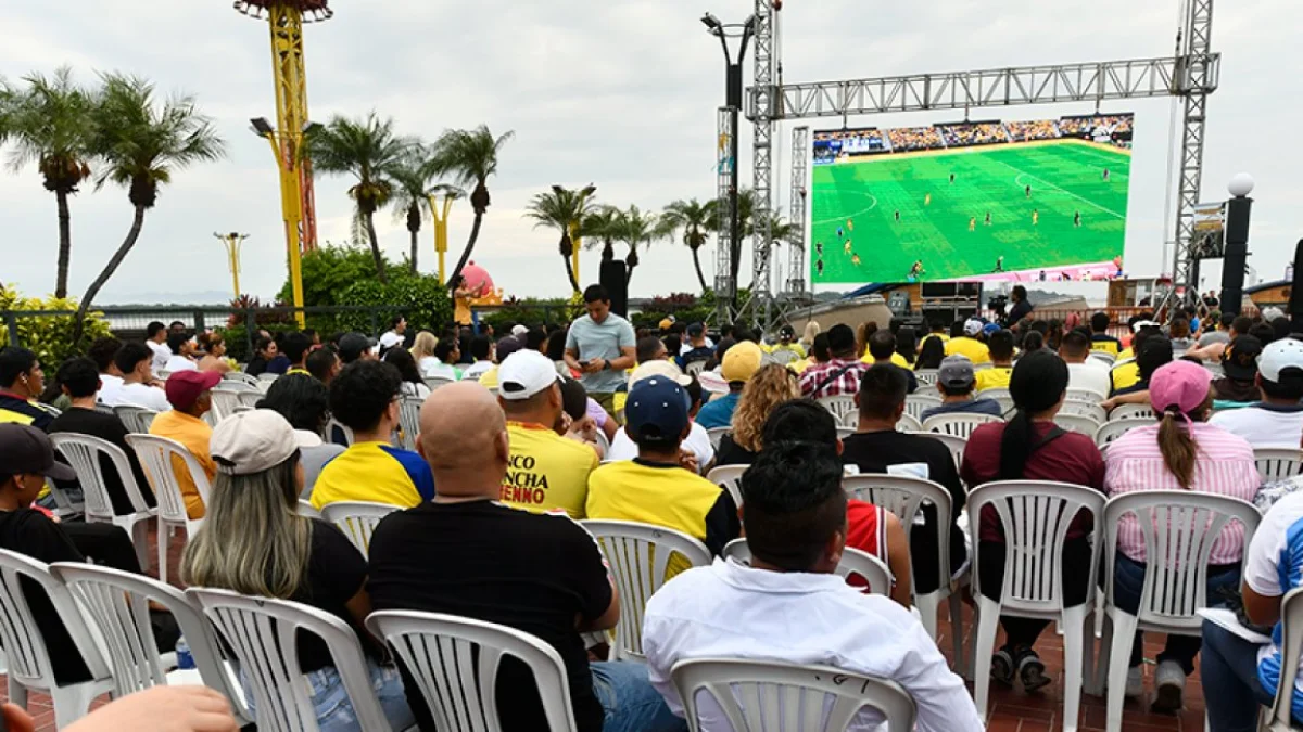 Guayaquil Will Host Free Public Screenings for World Cup Final