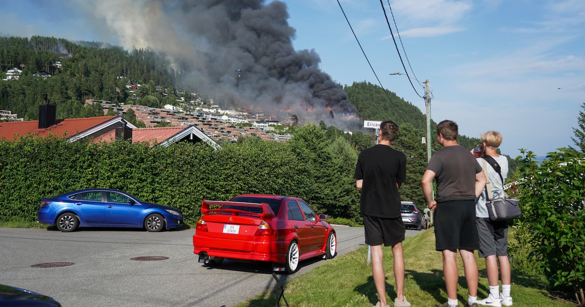 Norway's Largest Residential Fire in Modern History Destroys Over 100 Homes
