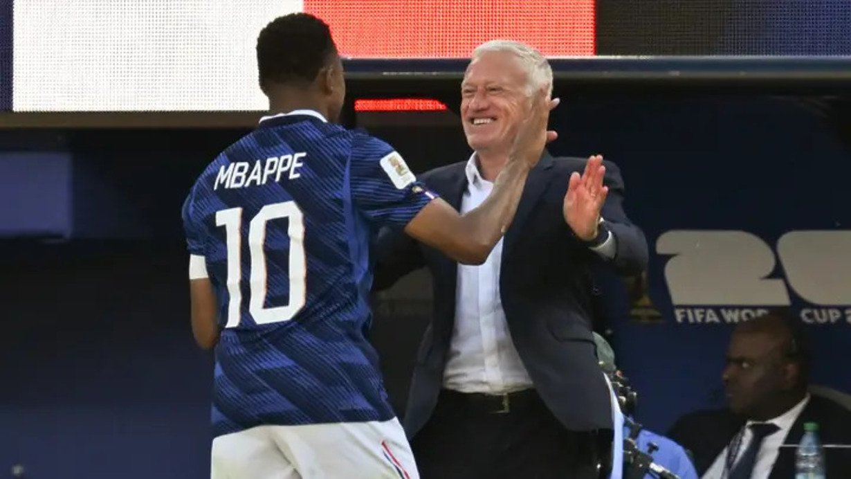 Mbappé agradece a Didier Deschamps por su legado con Francia antes del inicio de la era de Zidane