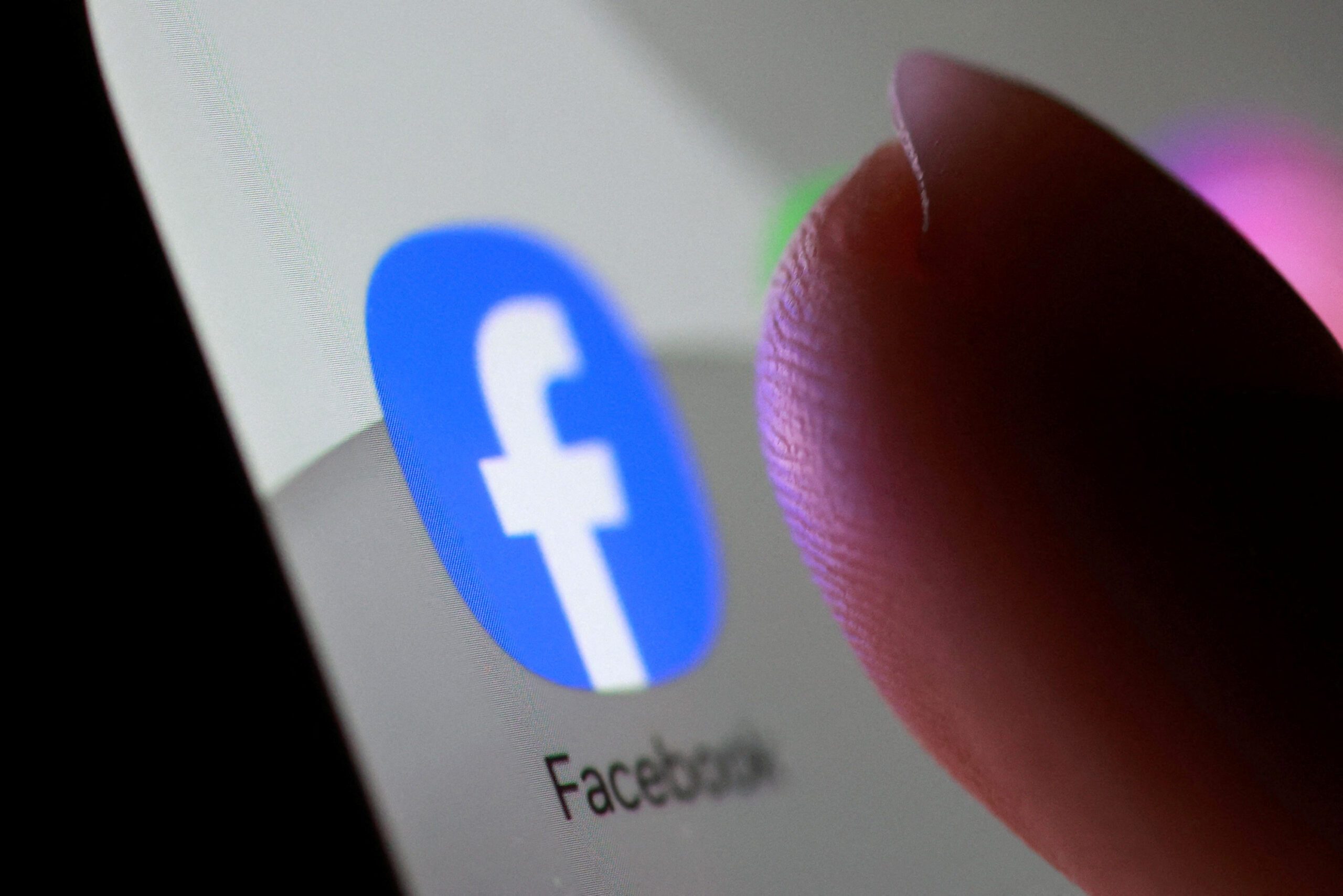 Meta Platforms Experience Outages on July 19, 2026